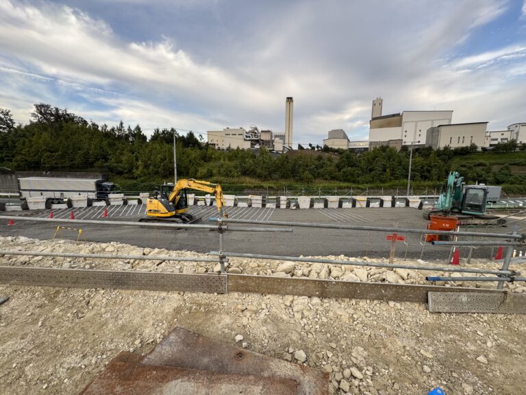 写真 2025-10-02 16 57 56