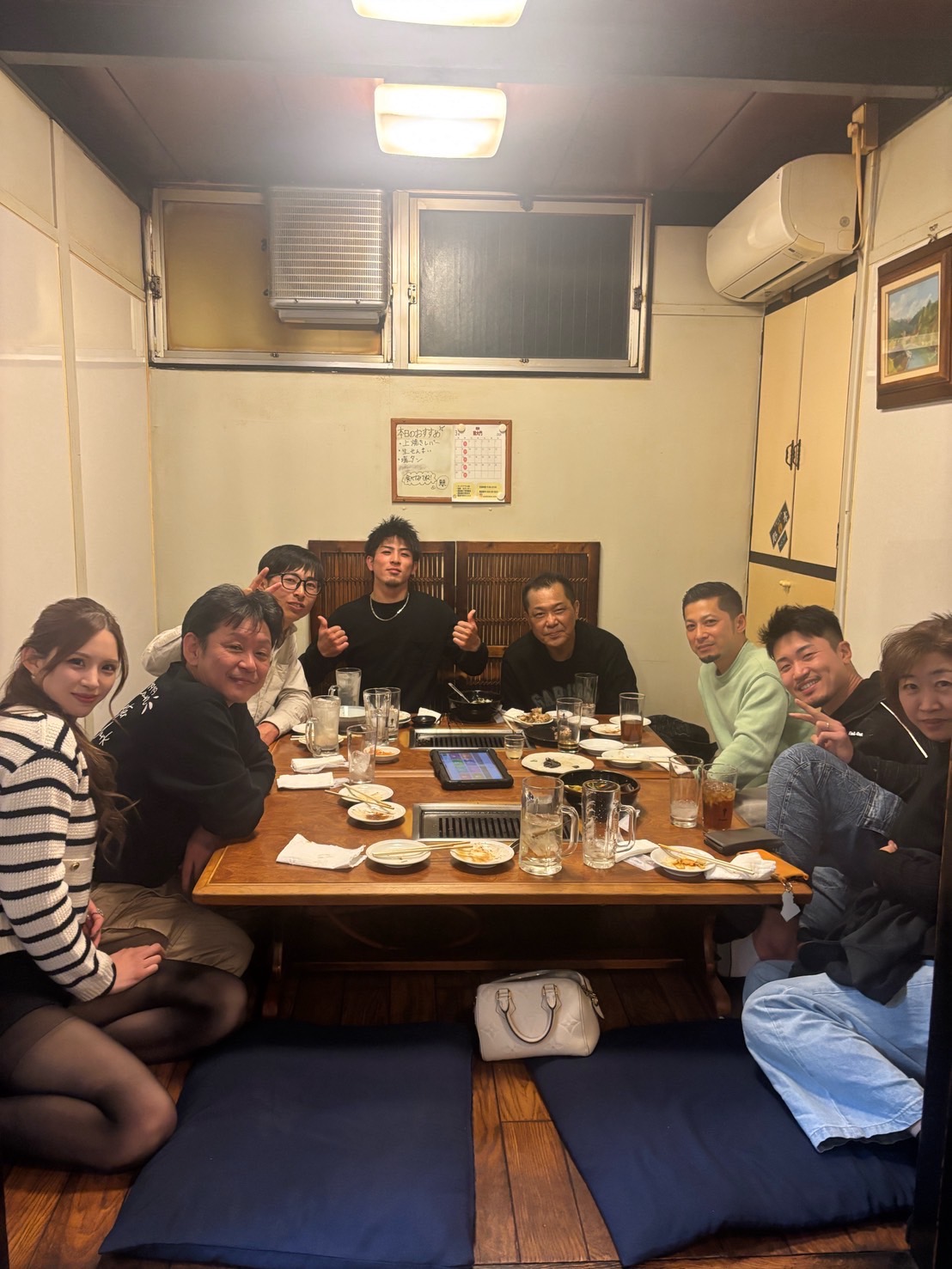 新英開発の飲み会の様子